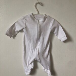 George White Footed Baby One-Piece Zipper Pajamas